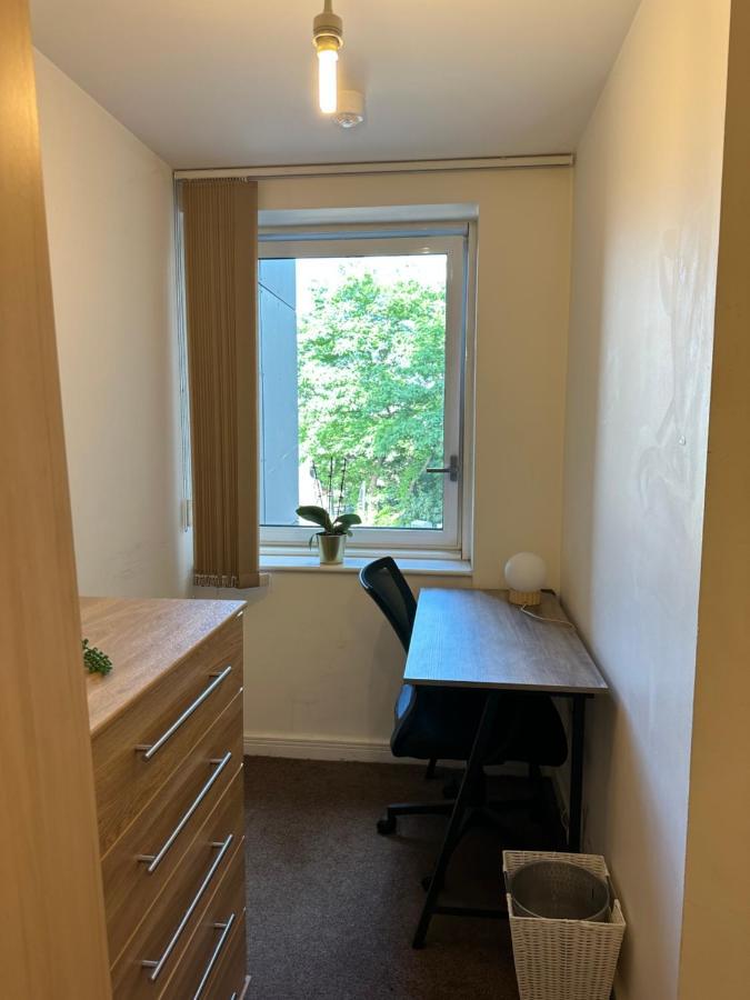 New Build 2 Bedroom With 2 Bath In Londra Exterior foto