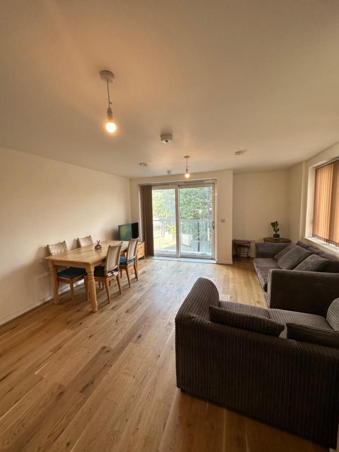 New Build 2 Bedroom With 2 Bath In Londra Exterior foto