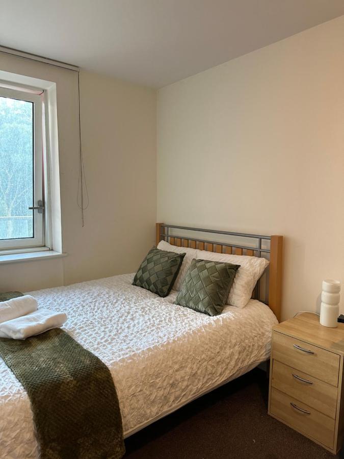 New Build 2 Bedroom With 2 Bath In Londra Exterior foto