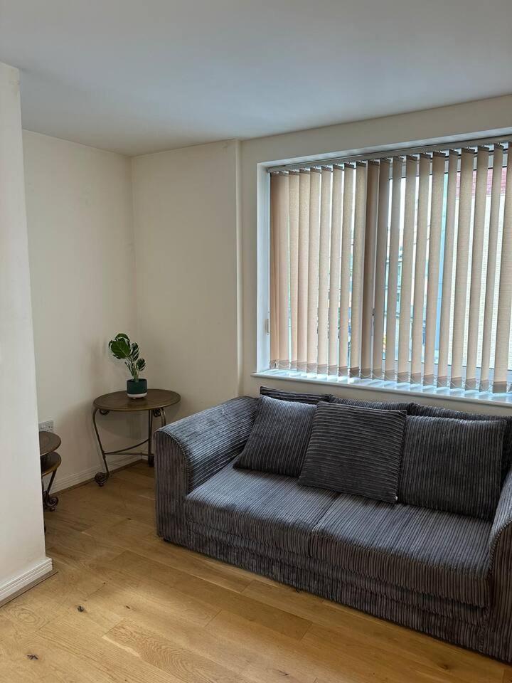 New Build 2 Bedroom With 2 Bath In Londra Exterior foto